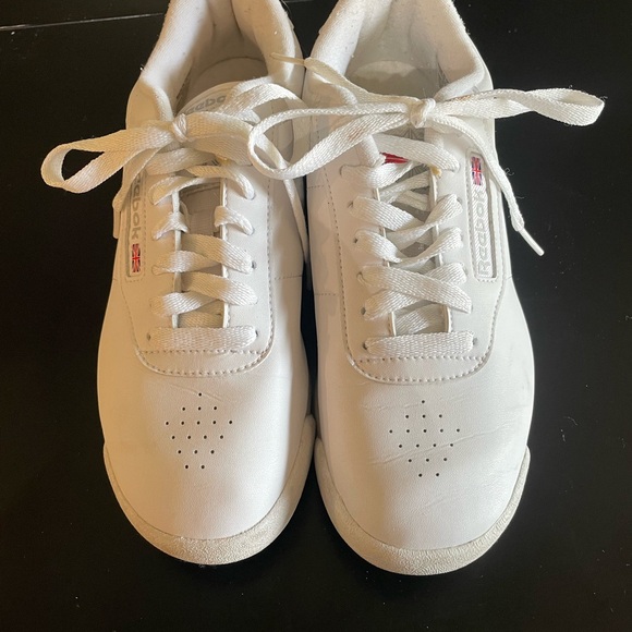 Reebok Women's Princess Sneakers Comfy Walking Tennis Shoes classic white sz 6.5 - Picture 2 of 8